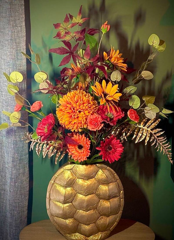 Boeket: Amber Flame 2.0 / Eyecatcher in Turtle vaas