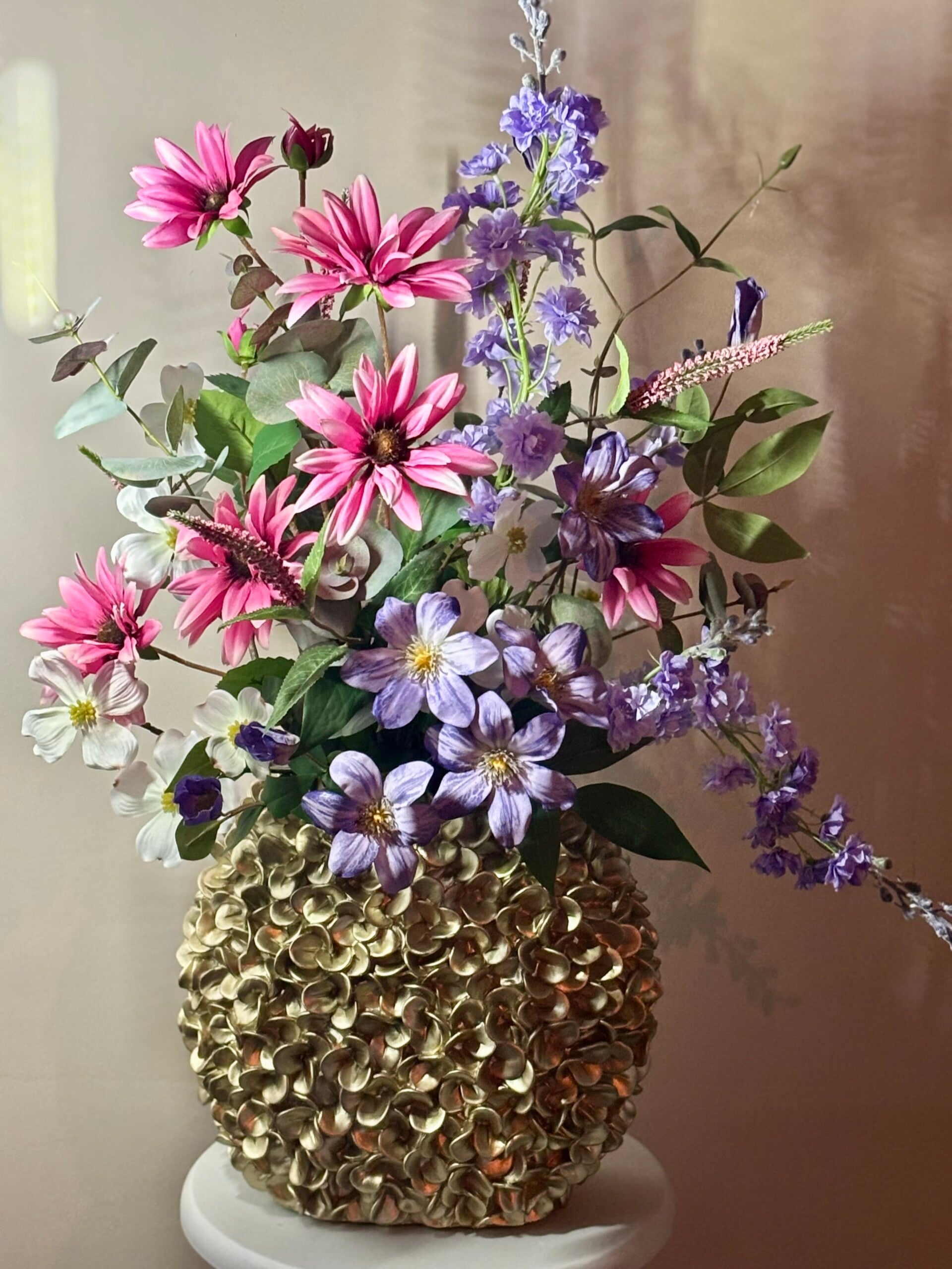 BoeketBoeket: Phylia Charm / Designer vaas incl. Boeket / eyecatcher