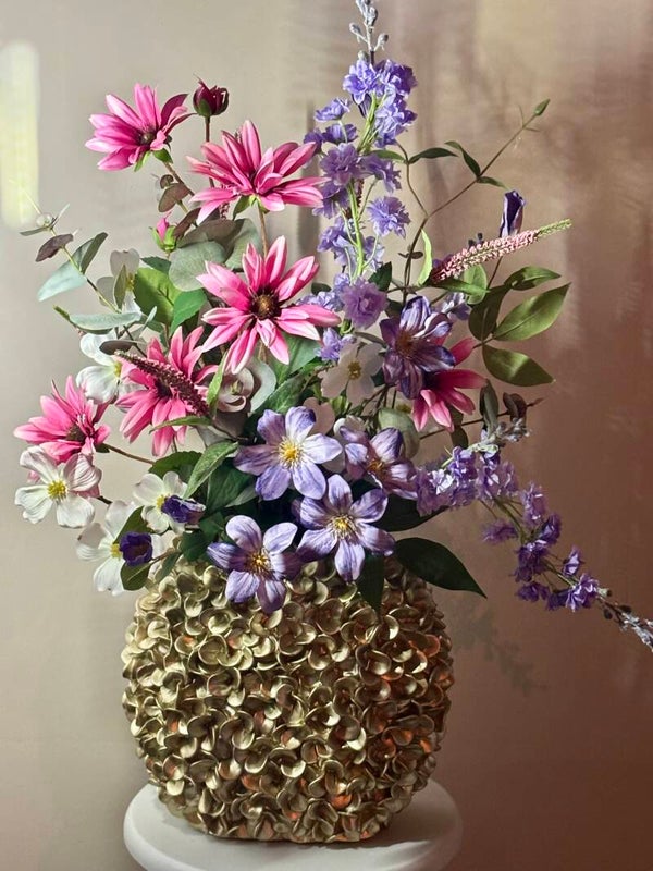 BoeketBoeket: Phylia Charm / Designer vaas incl. Boeket / eyecatcher