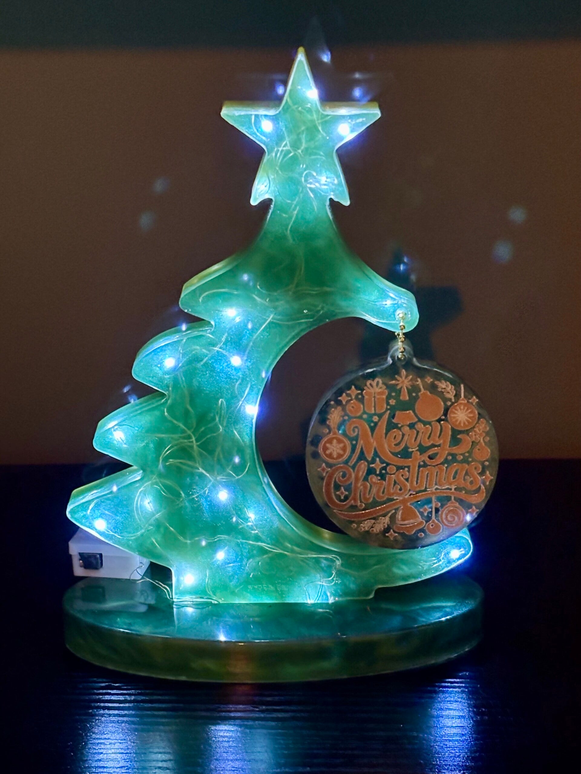 Evergreen Glow Tree | Epoxy kerstboom met Led 20cm