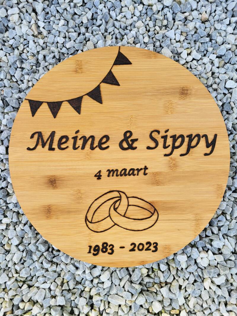 Draaiplateau voor Meine en Sippy 40 jaar getrouwd