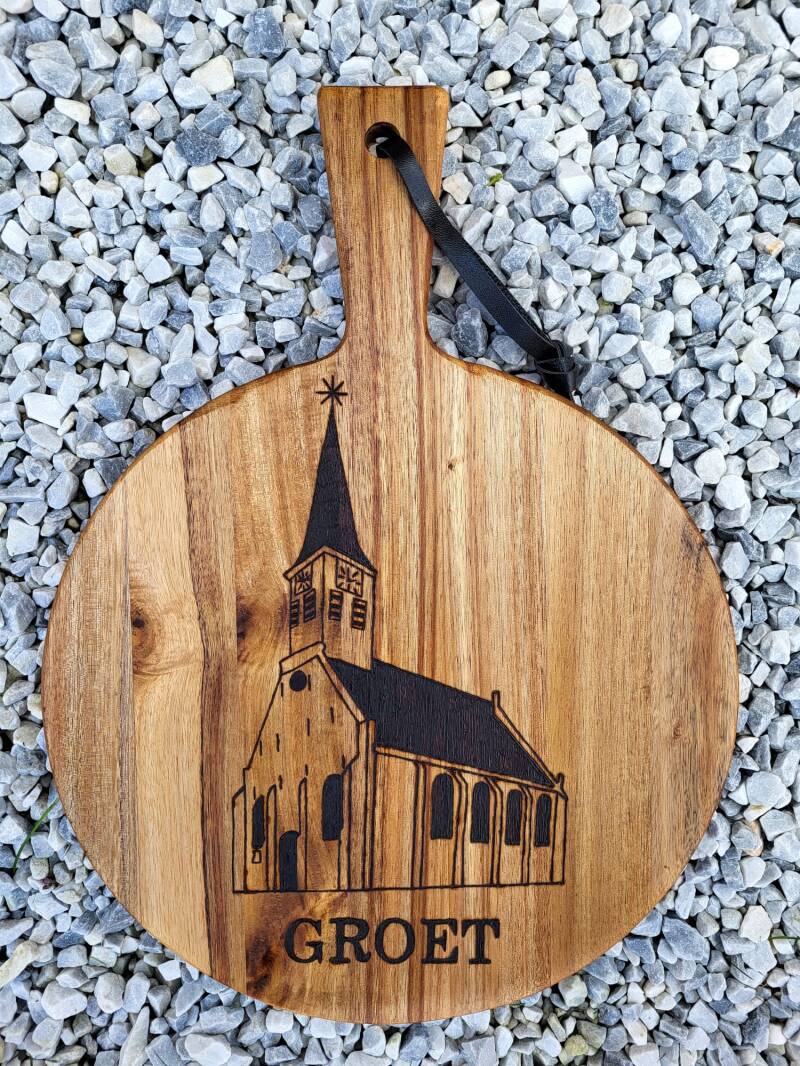 Acacia plank met kerk Groet houtgebrand