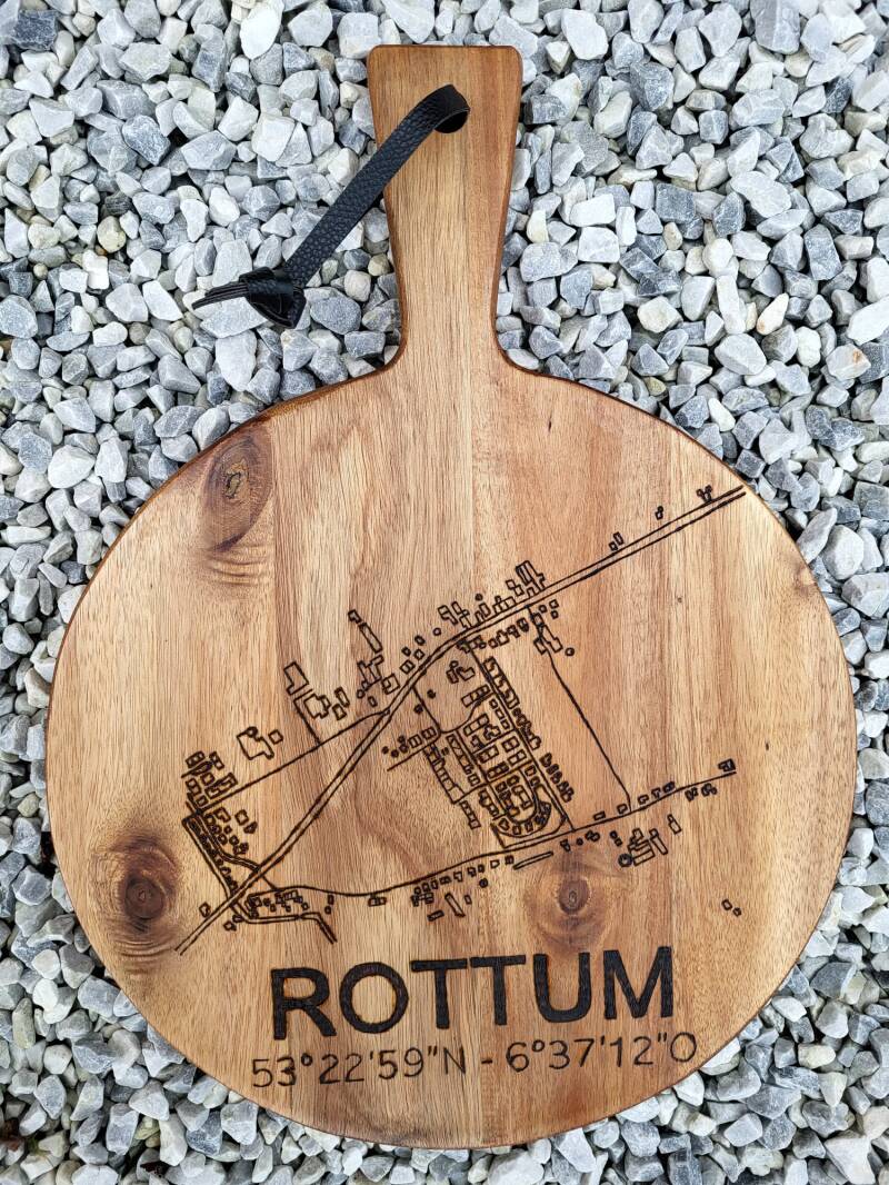 Acacia plank met plattegrond Rottum houtgebrand