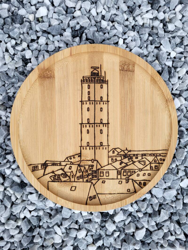 Serveerbord met Brandaris van Terschelling houtgebrand