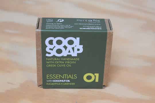 Cool Soap Essentials Olijfoliezeep 01 met eucalyptus en lavendel.
