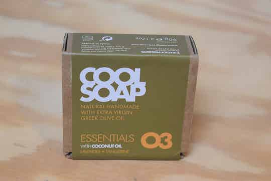 Cool Soap Essentials Olijfoliezeep 03 met lavendel en mandarijn. Voor de droge huid