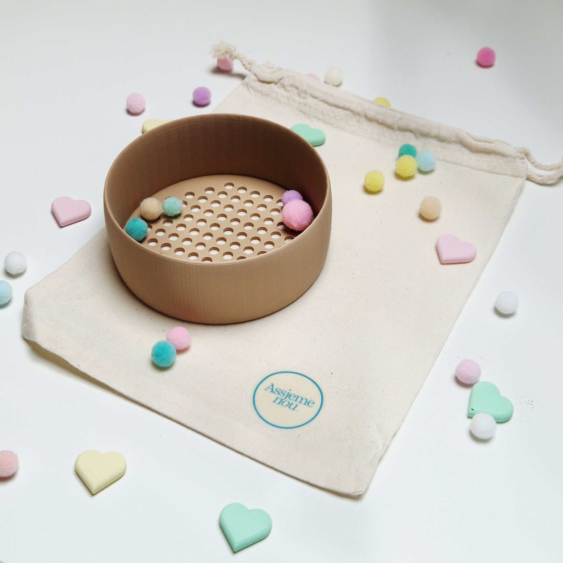 Zeefje voor in de sensorische speelbak Beige