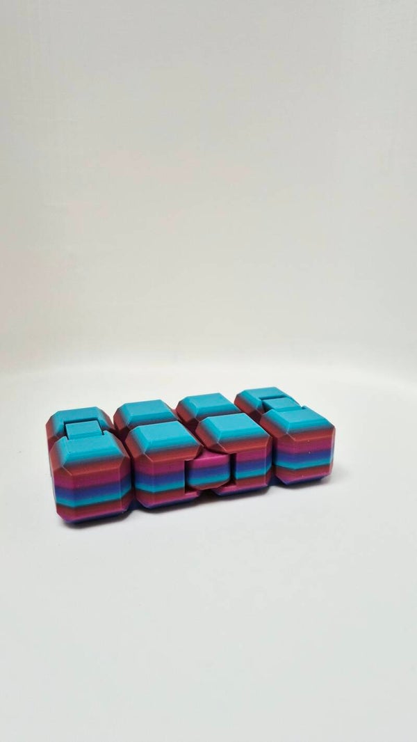 Infinity cube
