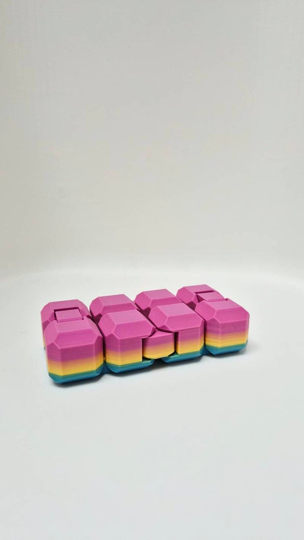 Infinity cube