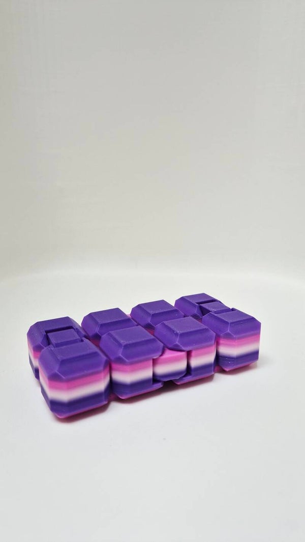 Infinity cube
