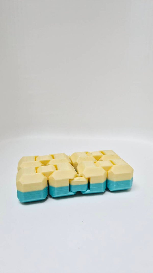 Infinity cube