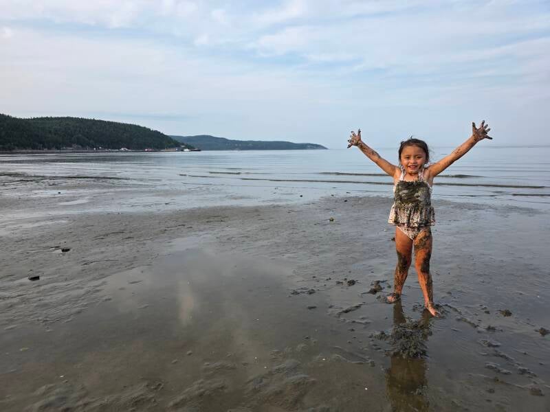 beach-baie-st-catherine-quebec-standard.jpg