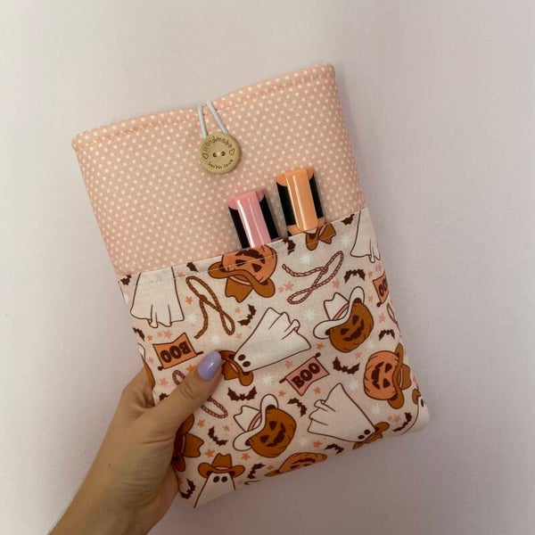 Funda literaria Halloween en rosa con bolsillo