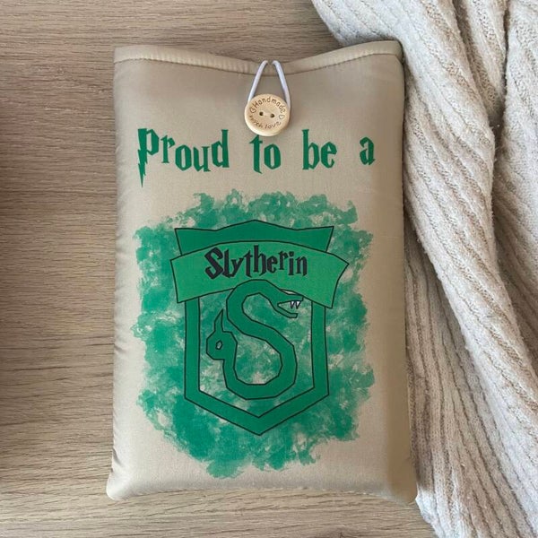 Funda literaria proud to be a Slytherin