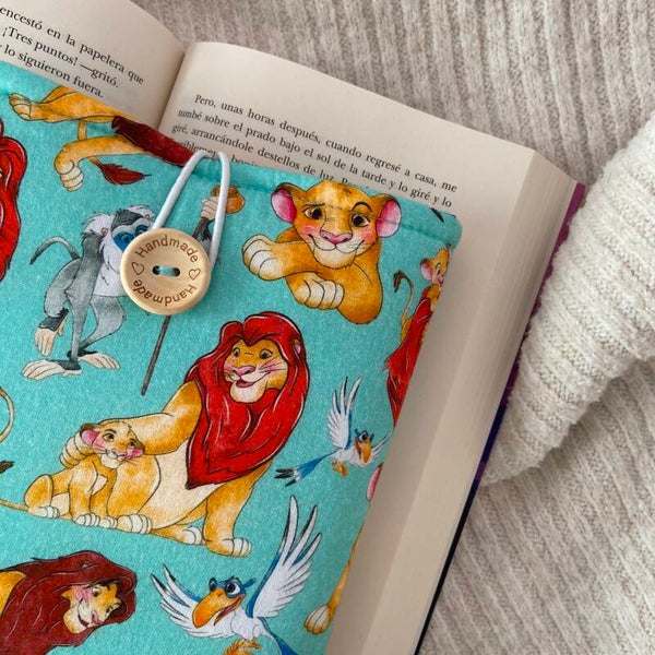 Funda literaria The lion King