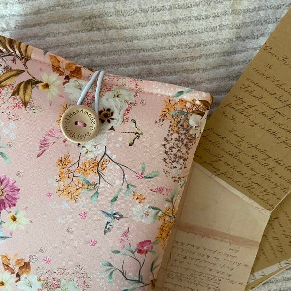 Funda literaria flowers
