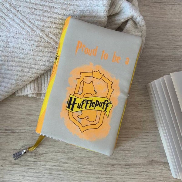 Funda ajustable proud to be a Hufflepuff