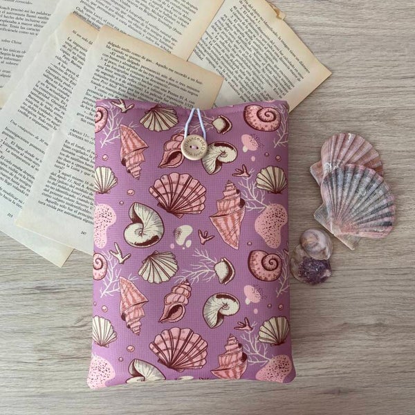 Funda literaria conchas impermeable