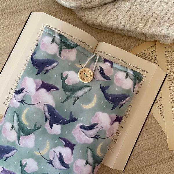 Funda literaria ballenas