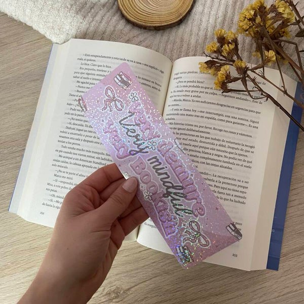 Marcapáginas very demure, very mindful, very bookish