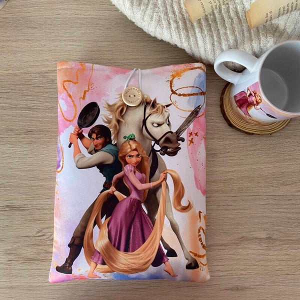 Funda literaria Enredados