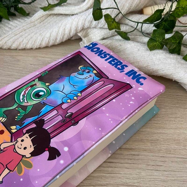 Funda ajustable Monstruos SA