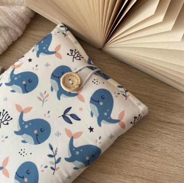 Funda literaria ballenitas outlet