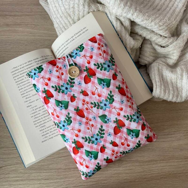 Funda literaria fresitas