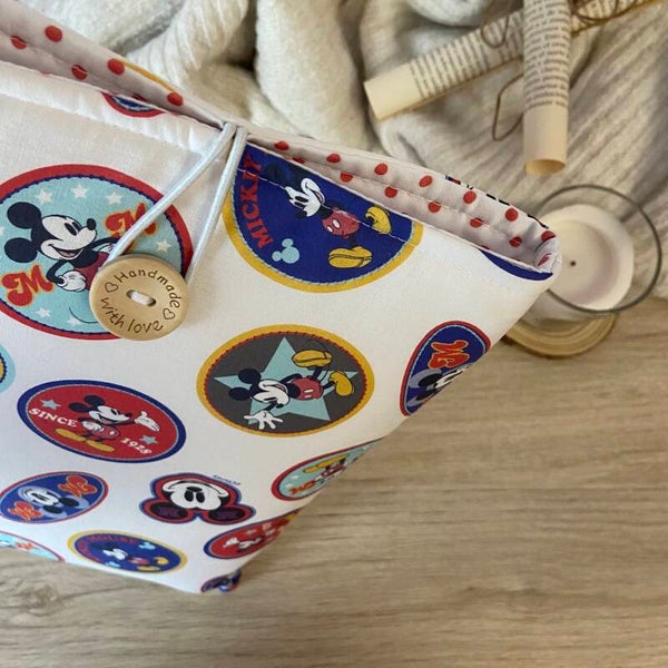 Funda literaria Mickey sellos outlet