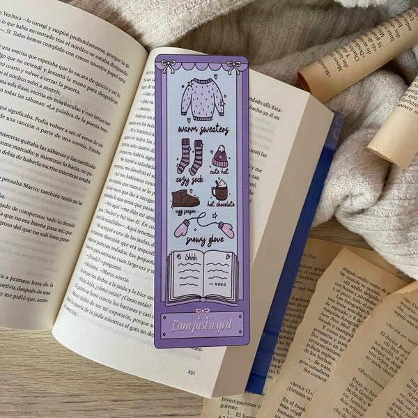 Marcapáginas I’m just a girl en morado