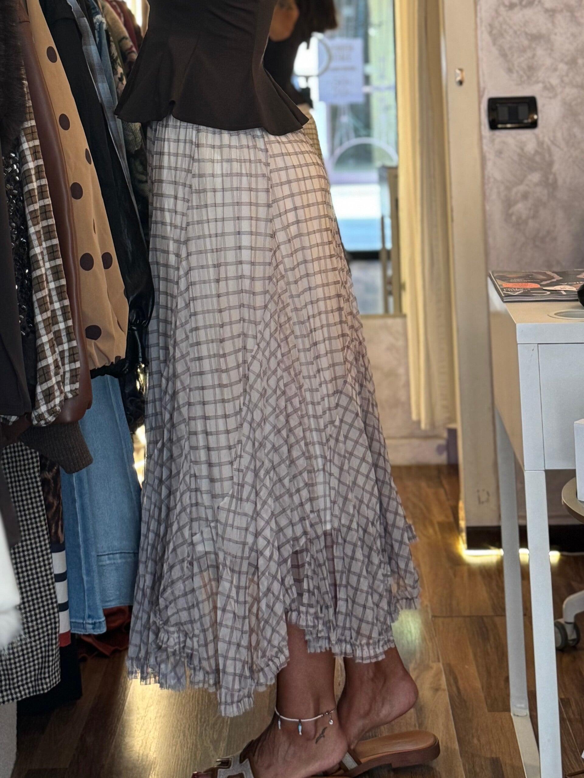 GONNA TULLE