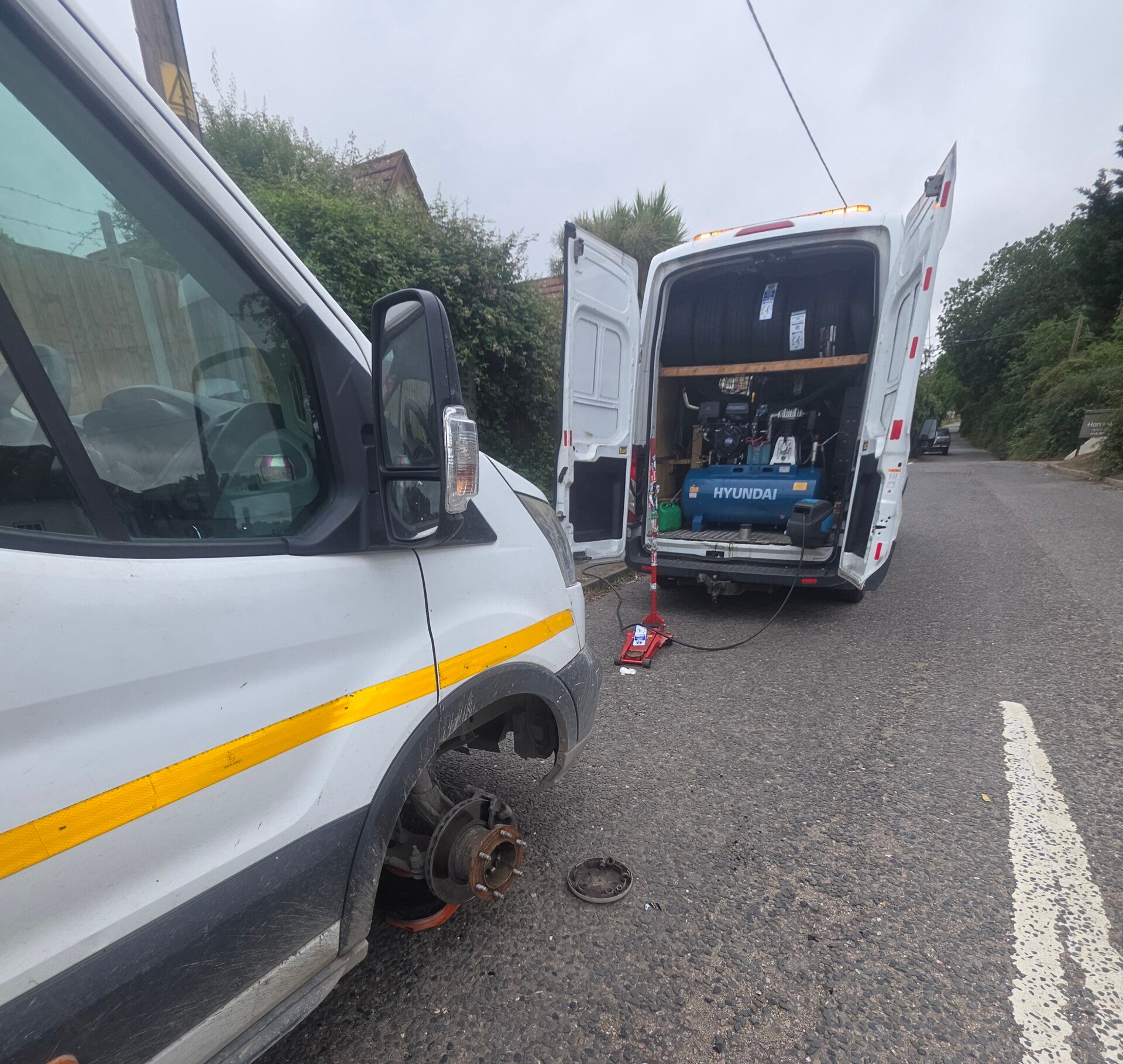 Emergency mobile tyre fitting Basildon