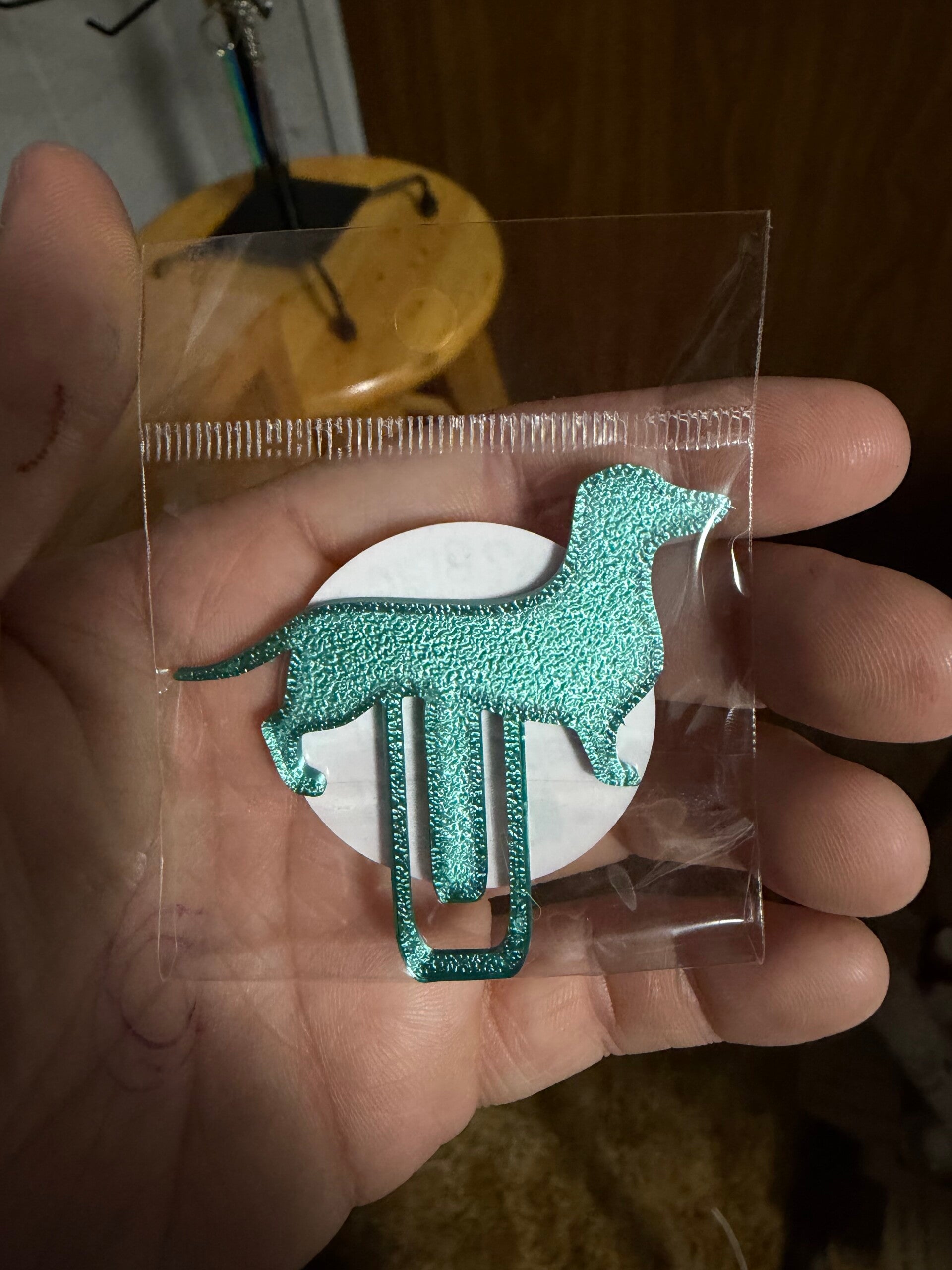 Dash hound paper clips