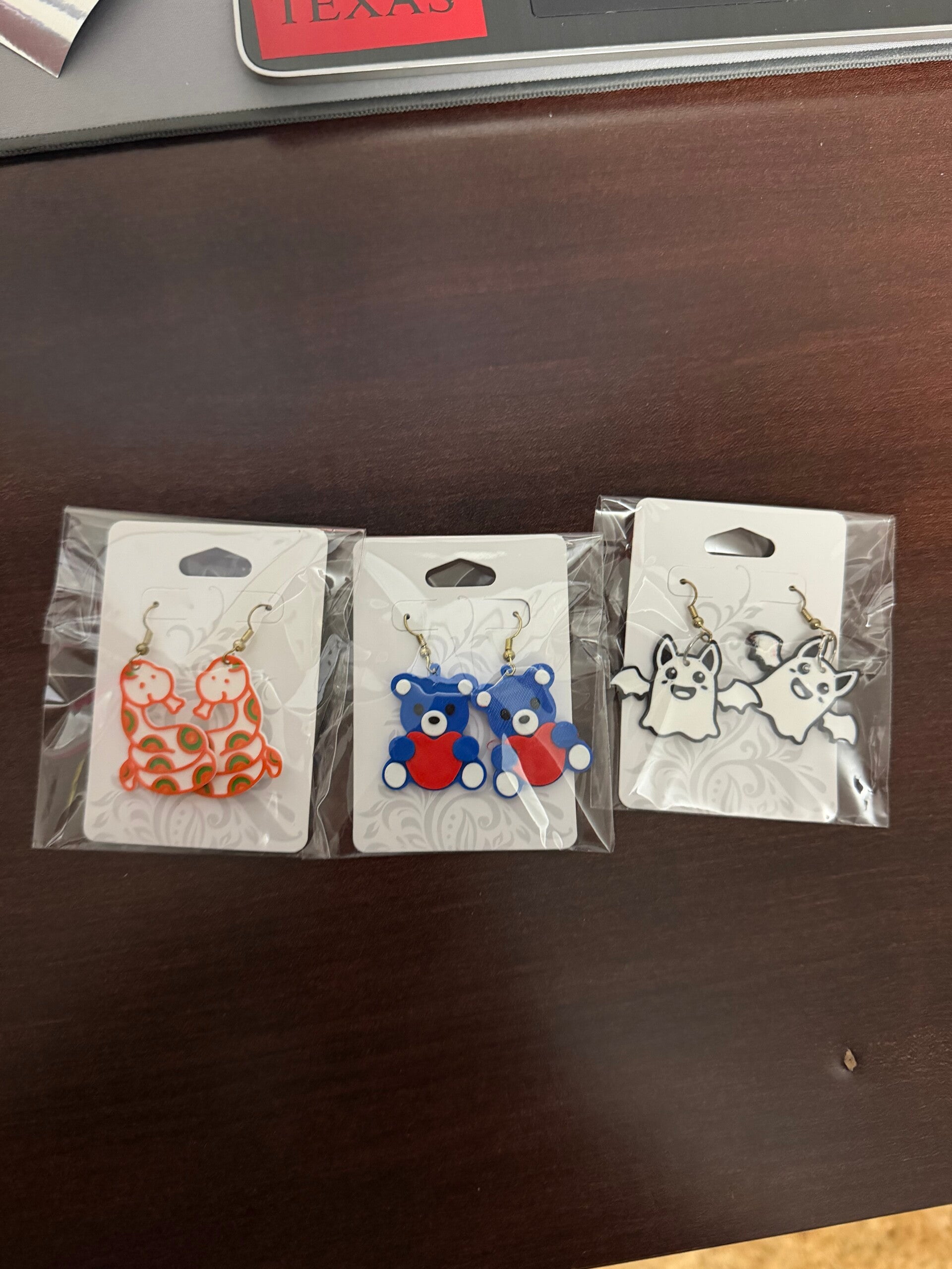 Ear rings