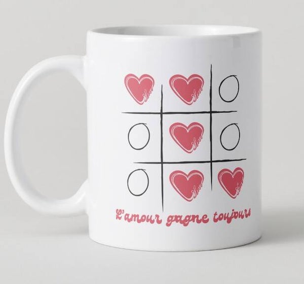 Tasse l'amour gagne toujours