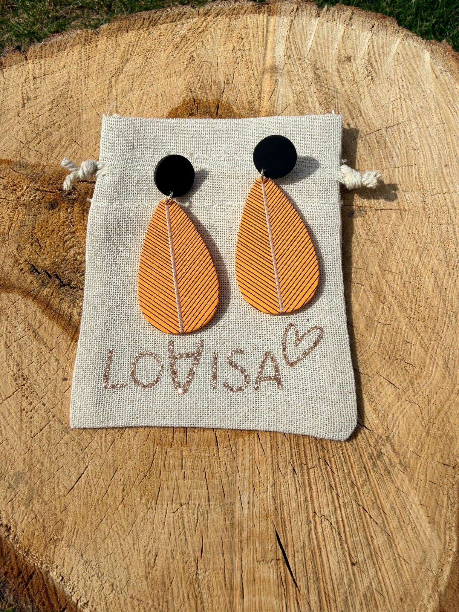 Boucles d’oreilles pendantes jaune feuille