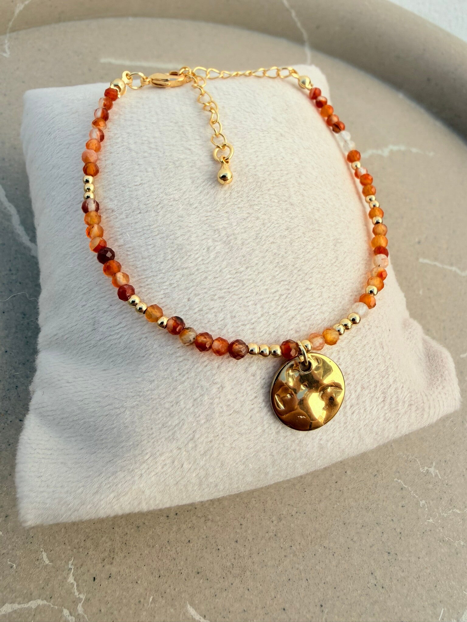 Bracelet Perlé orange & Doré – Douceur et Élégance
