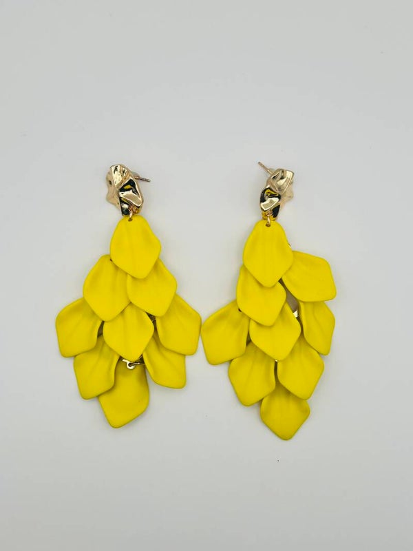 Boucles d’oreilles à pampilles en forme de pétales jaune