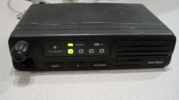Vertex VX-2000 VHF 4 Ch