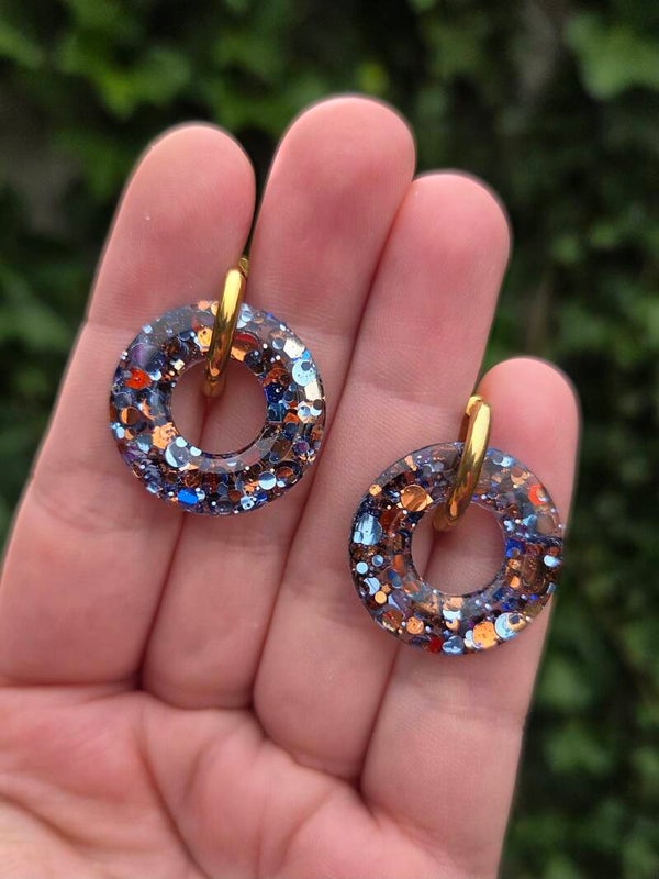 Blue brown glitter huggies