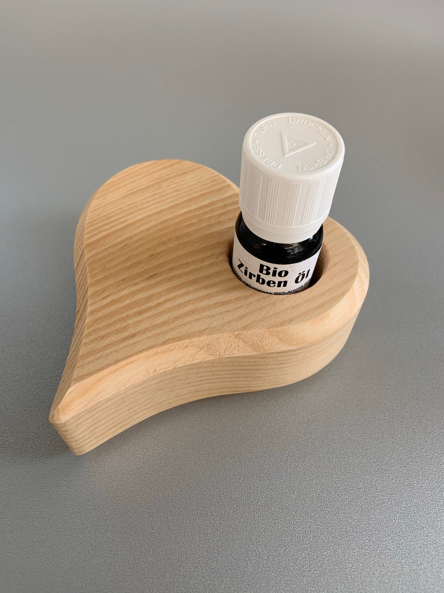 2-8 Herz mit Zirbenöl