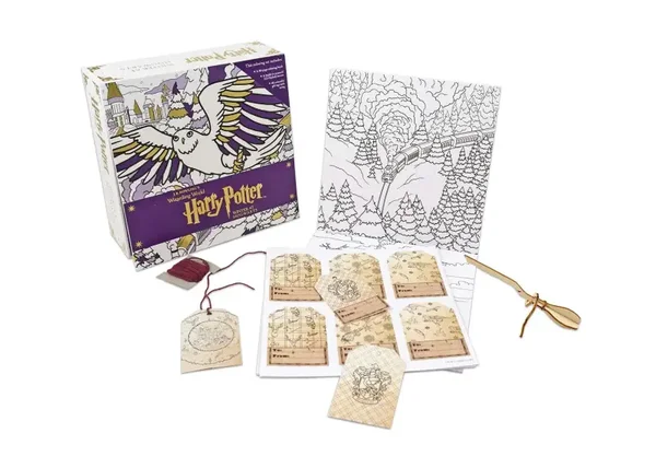 Winter at Hogwarts: A Magical Colouring Book