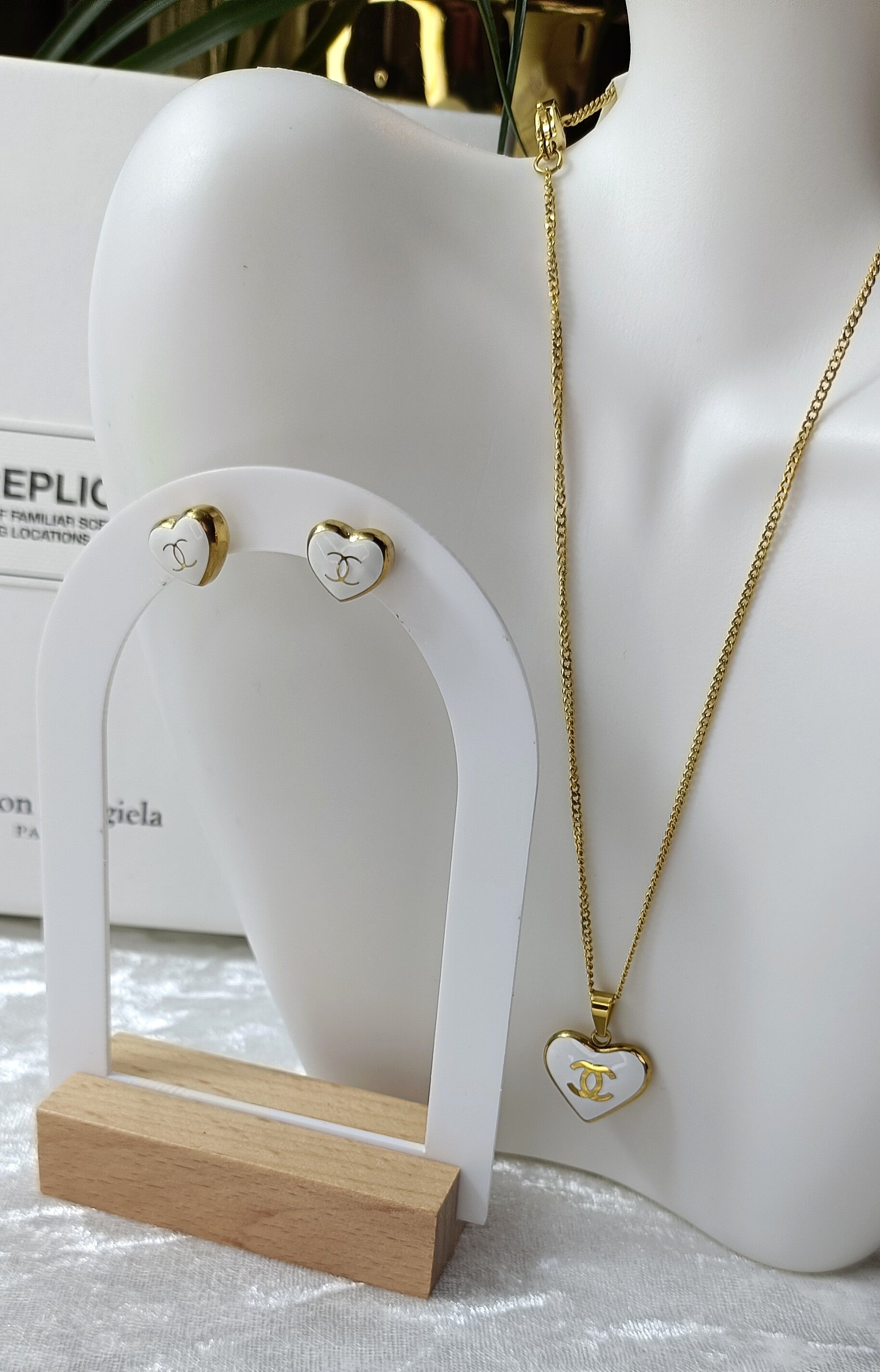 Mooie set ketting en oorbellen