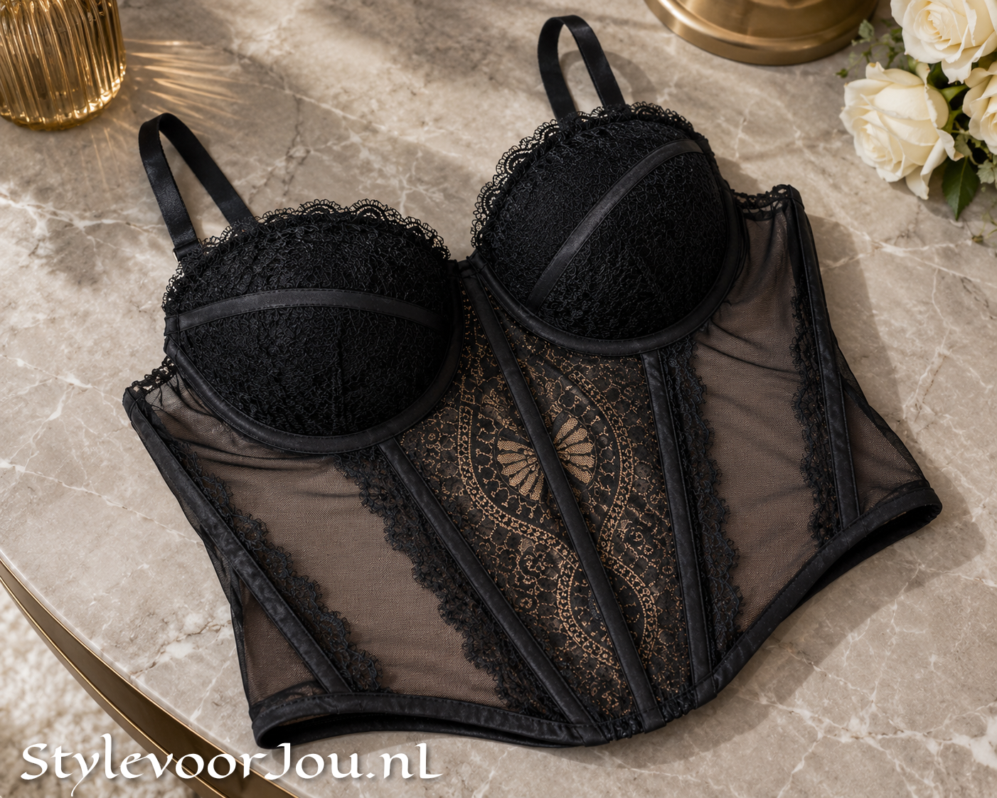 🖤 Elegante zwarte korset met kant