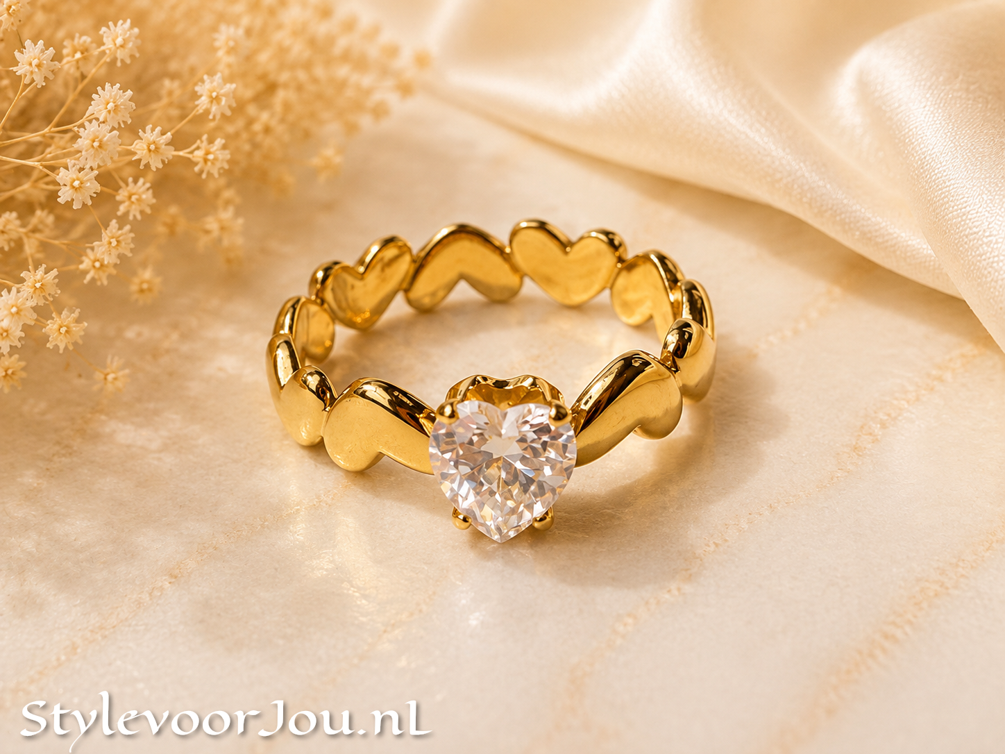 ✨ Moderne ringen met een vleugje glamour!