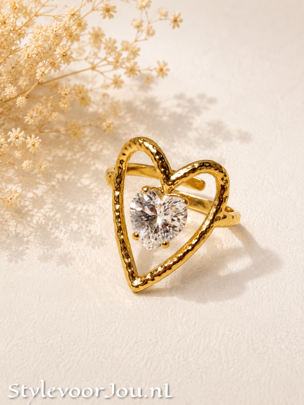 ✨ Moderne ringen met een vleugje glamour!