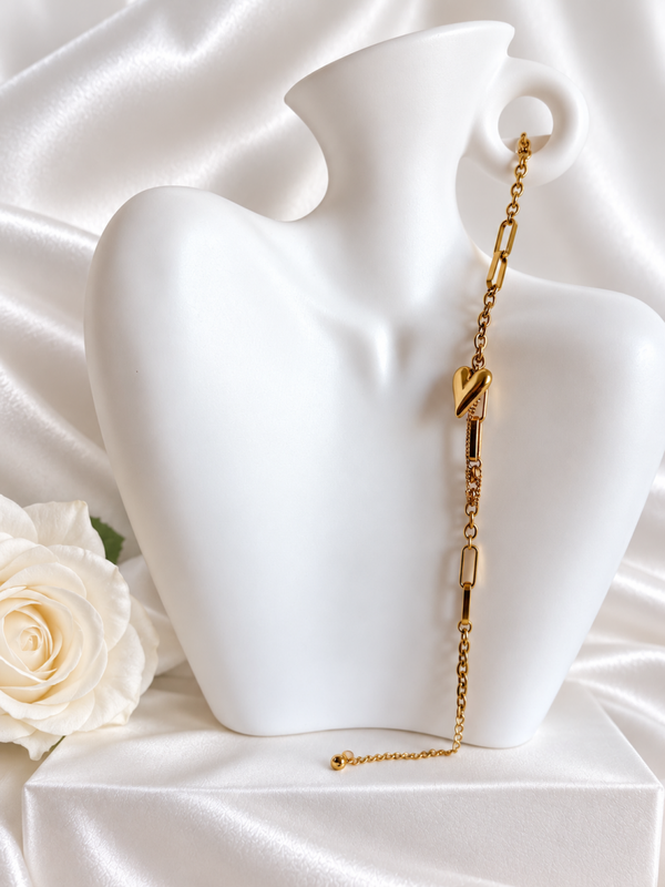 Nieuwe Gouden Asymmetrische Armband Hart