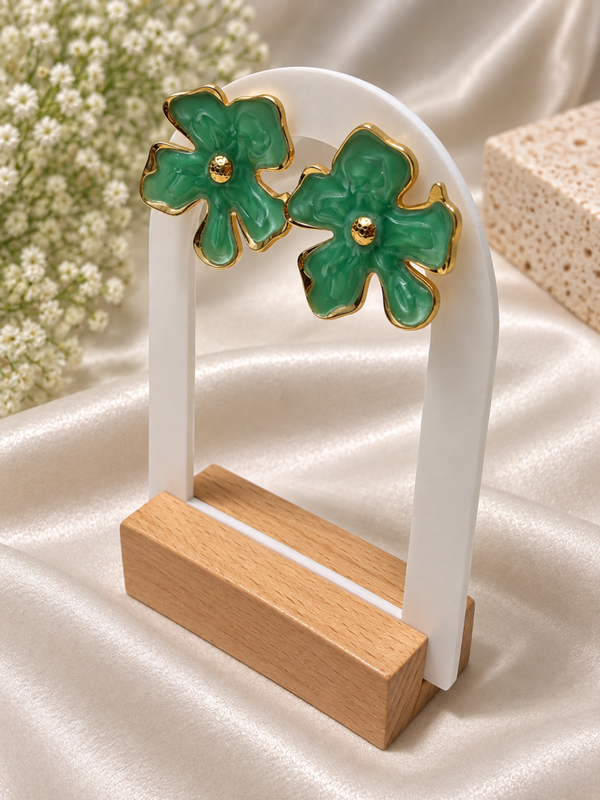 Bloemoorbellen met Groene Emaille – Statement Model