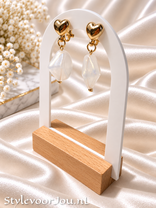 Lange Gouden Clips met Iriserende Parel