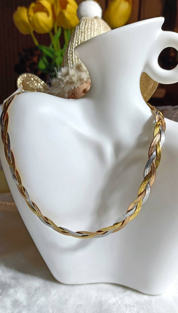 Driekleurige ketting